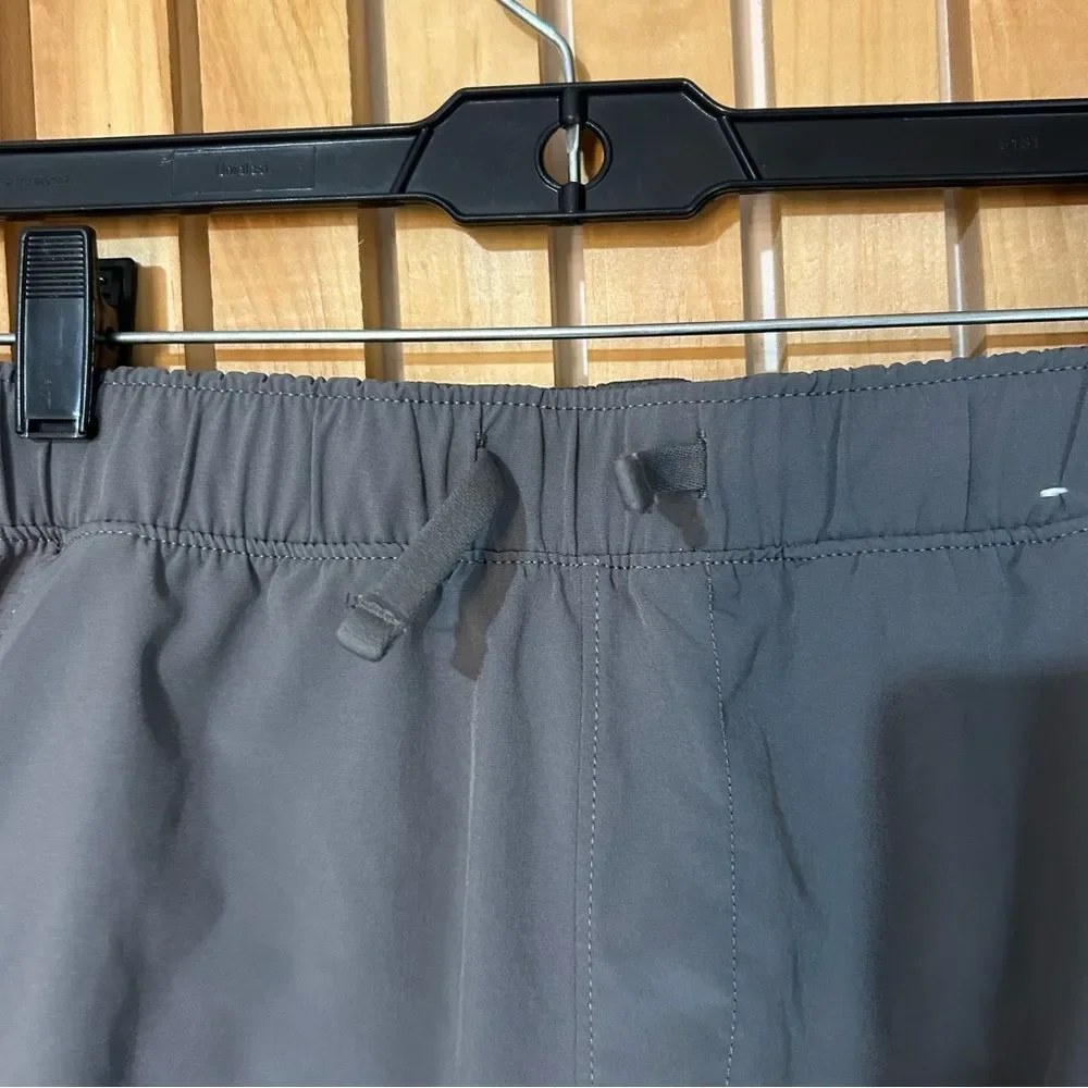 Abercrombie Kids YPB Grey Cargo Shorts Size 13/14